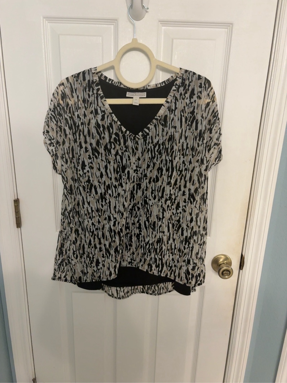Dana Buchman Layered Abstract Animal Print Top – Size L